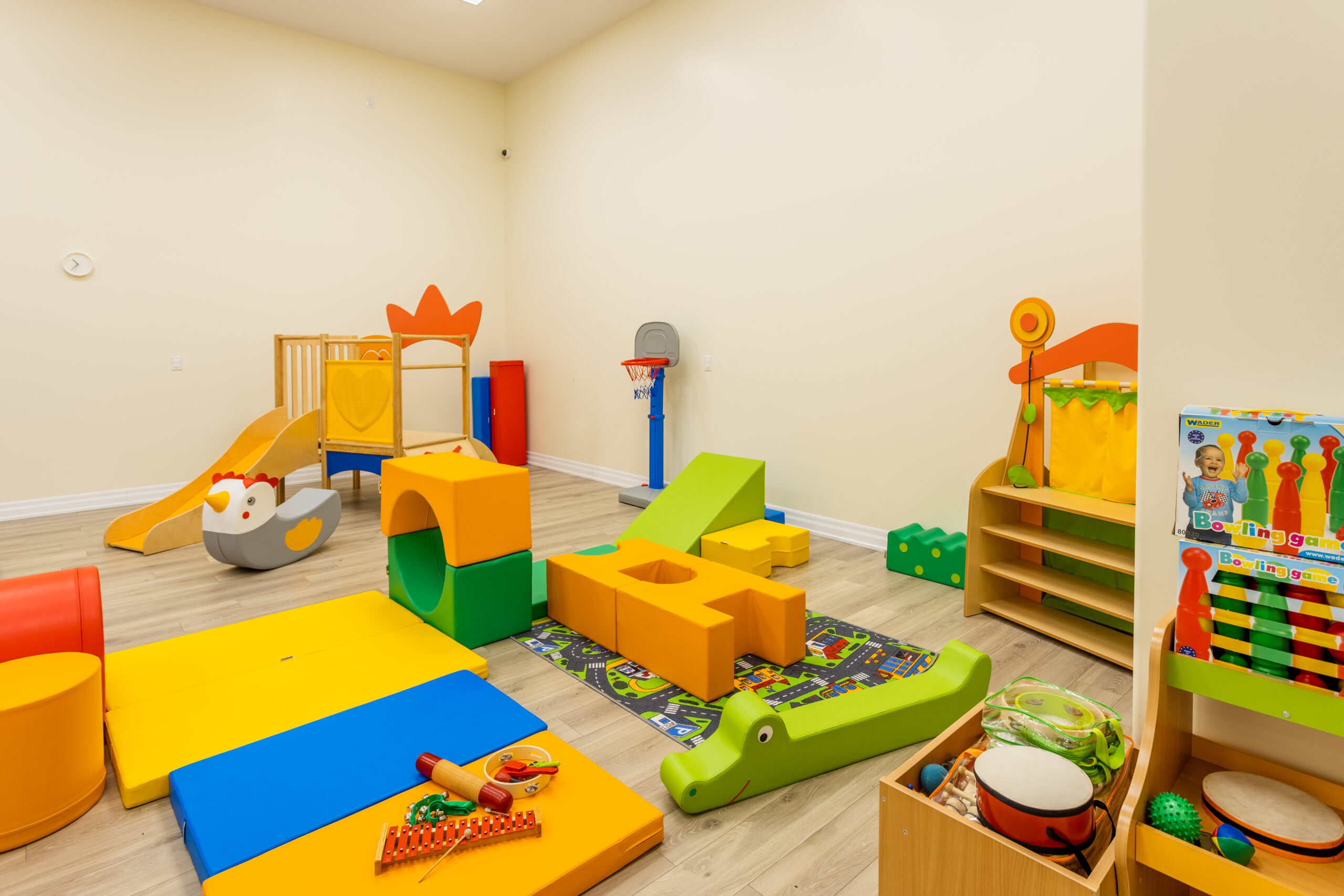 daycare playing room